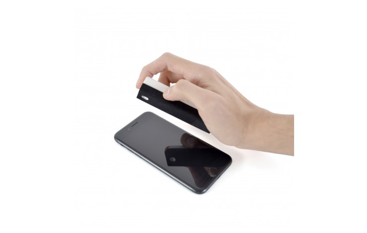 2-in-1 Compact Screen Cleaner
