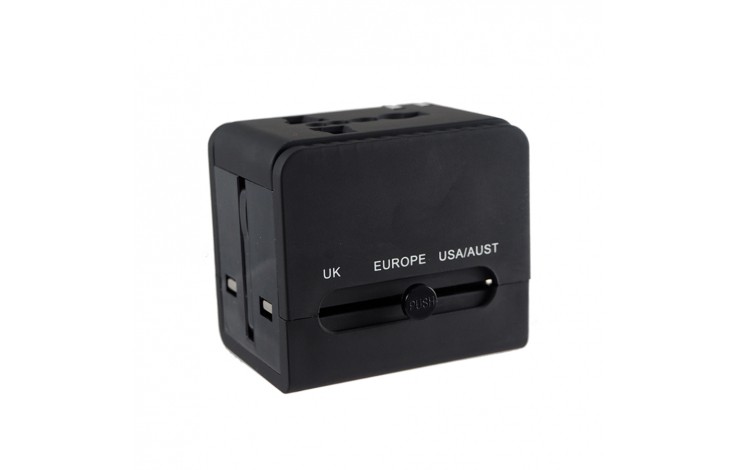 Leon Travel Adapter