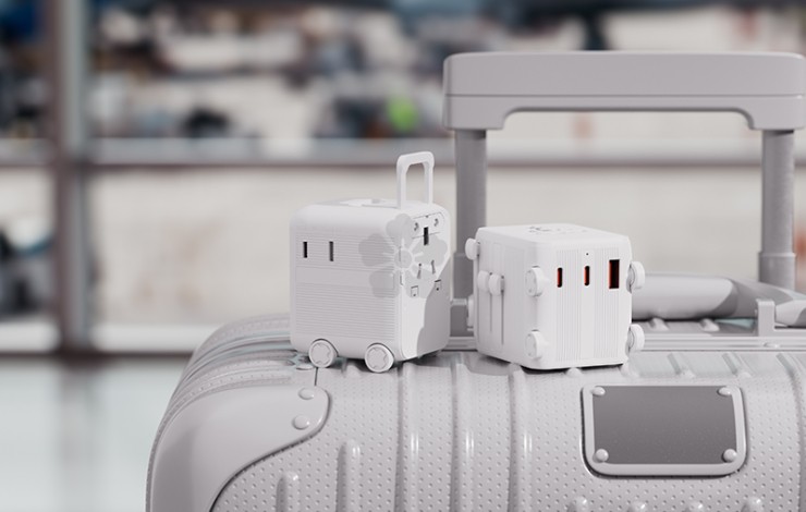 Xoopar Full Colour Luggie Travel Adaptor