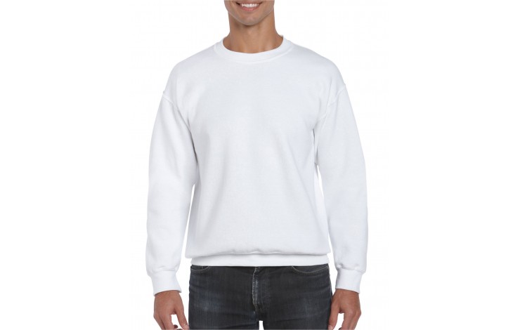 Gildan Heavyweight Ultra Blend Set in Sweatshirt