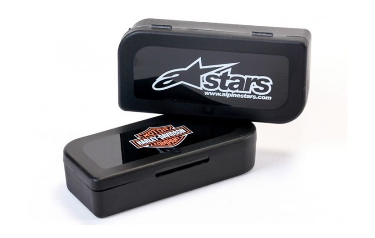 Magnetic USB Plastic Case