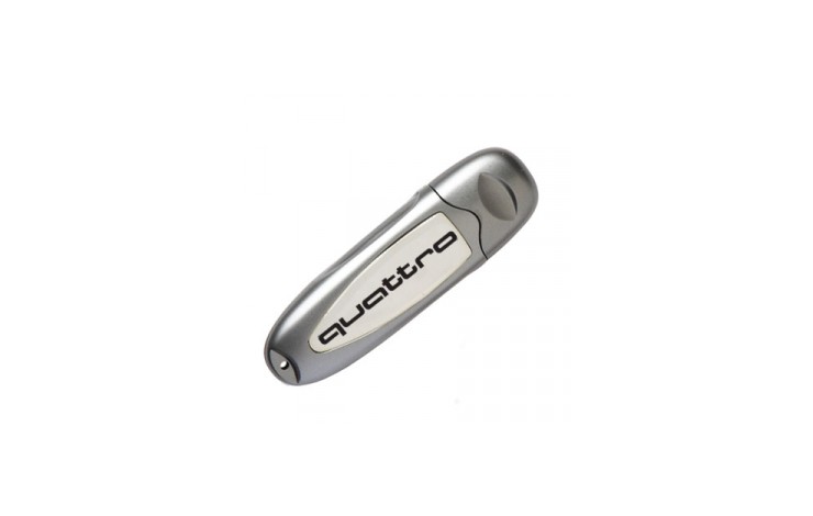Recess USB