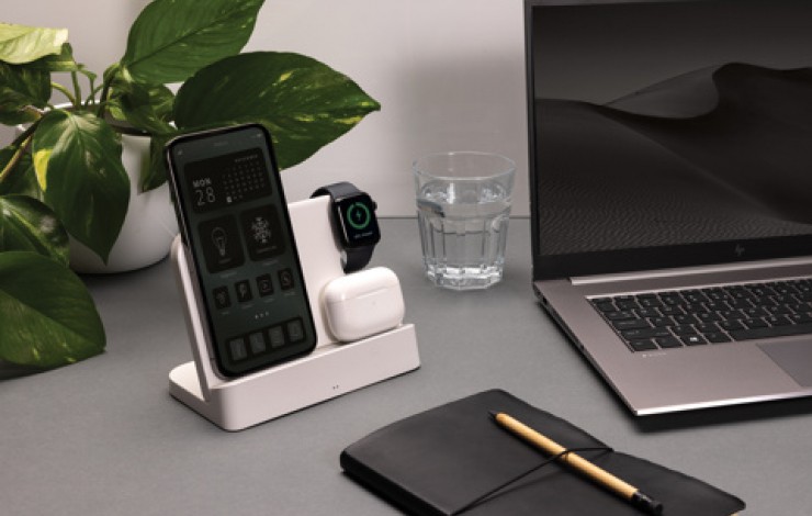 Recycled Plastic Dual Phone and iWatch Charger