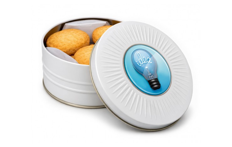 Treat Tin with Shortbread Biscuits