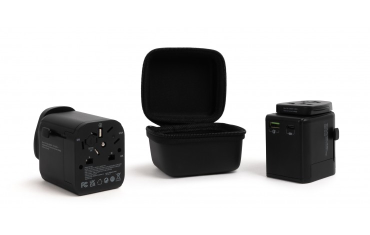 Venture USB C Travel Adaptor