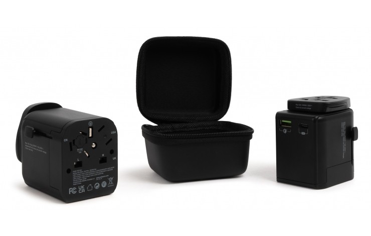 Venture USB C Travel Adaptor