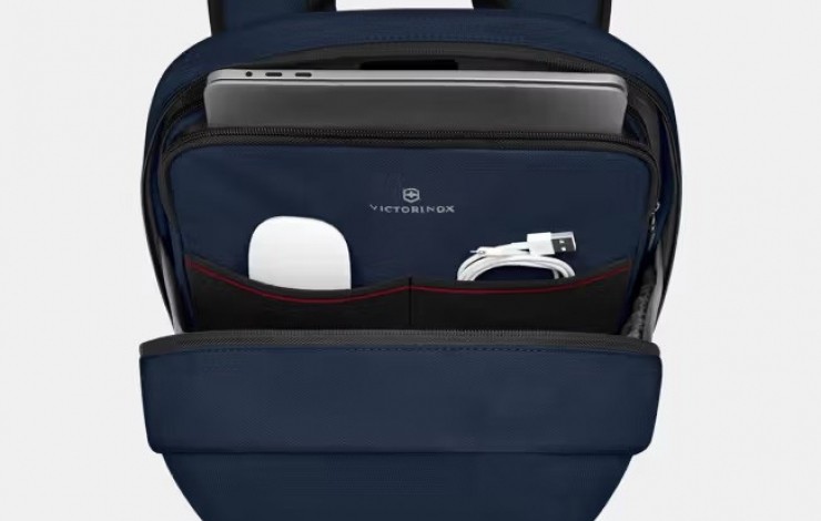 Victorinox Altmont Modern City Daypack