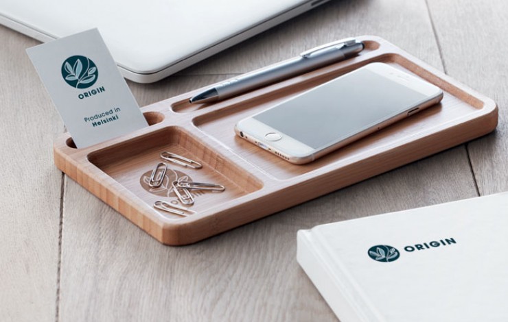 Bamboo Wireless Charger & Phone Stand